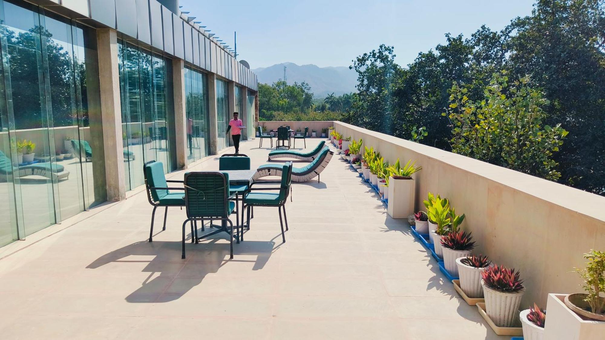 Mana Ranakpur Hotel Exterior foto